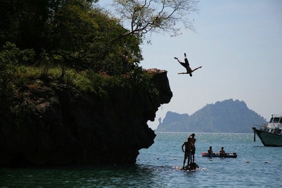 cliff diving thailand