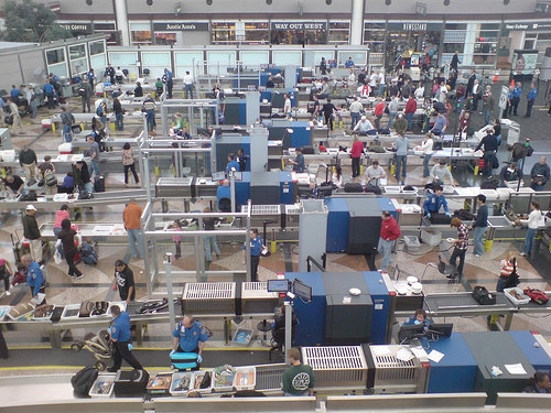 airport security lines